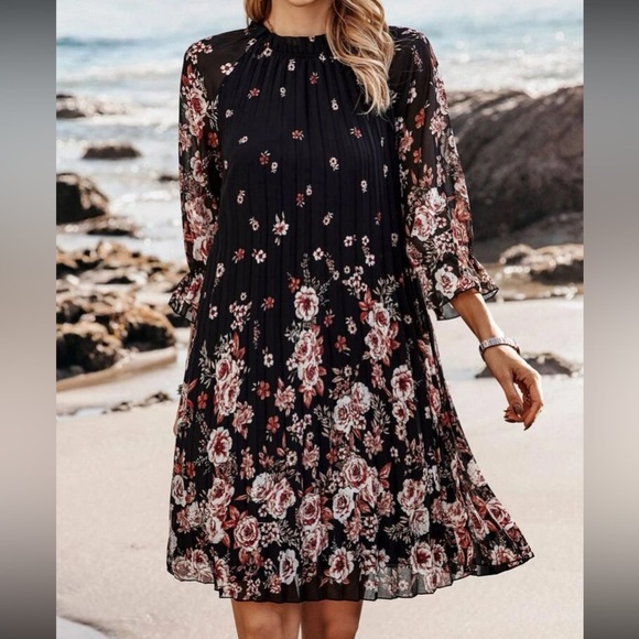 Floral print flounce sleeve mini dress - Picture 4 of 5